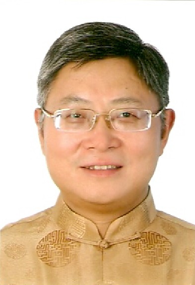 张  钧